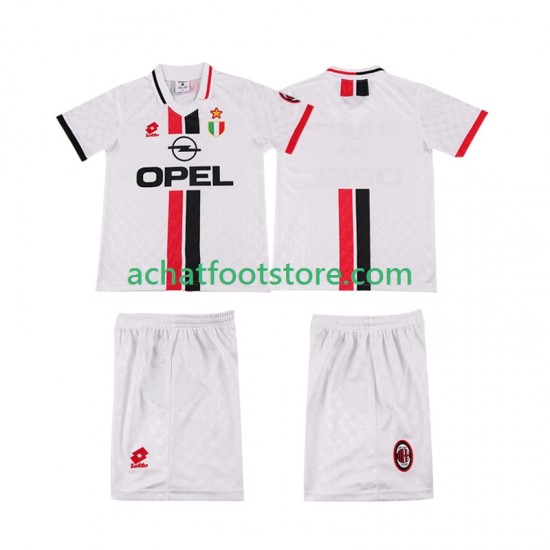 Maillot AC Milan Rétro Extérieur Tenue pour Enfant 1996 2004 Manche Courte