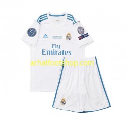 Maillot Real Madrid Rétro Domicile Tenue pour Enfant 2017 Manche Courte Maillot Real Madrid Rétro Domicile Tenue pour Enfant 2017 Manche Courte