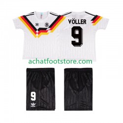 Maillot Allemagne VOLLER 9 Rétro Domicile Tenue pour Enfant 1990 Manche Courte Maillot Allemagne VOLLER 9 Rétro Domicile Tenue pour Enfant 1990 Manche Courte