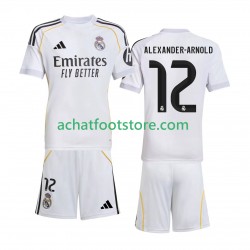 Maillot Real Madrid Alexander-Arnold 12 Domicile Tenue pour Enfant 2025-2026 Manche Courte