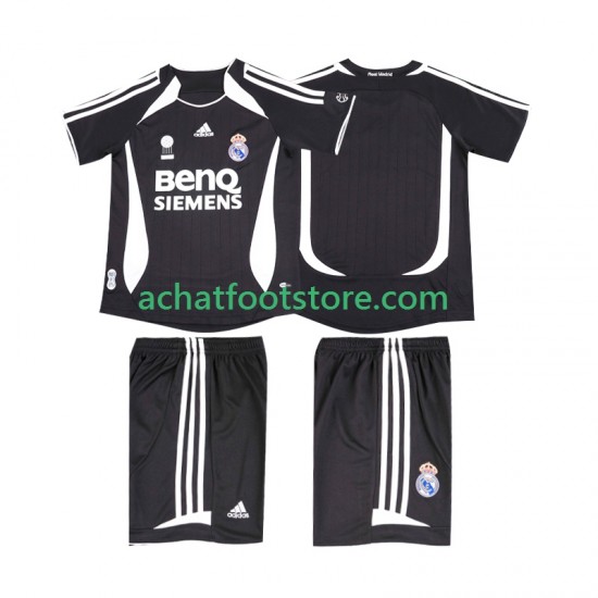 Maillot Real Madrid Rétro Extérieur Tenue pour Enfant 2006 2007 Manche Courte