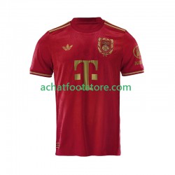 Maillot Bayern Munich Jamal Musiala 42 125th Anniversary Red Domicile Tenue pour Enfant 2024-2025 Manche Courte