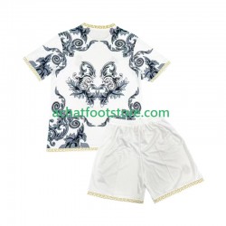 Maillot Real Madrid Versace White Edition Domicile Tenue pour Enfant 2024-2025 Manche Courte