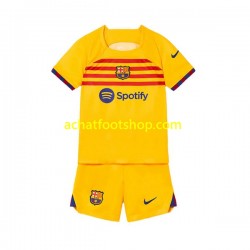 Maillot FC Barcelone 4ème Tenue pour Enfant 2022-2023 Manche Courte Maillot FC Barcelone 4ème Tenue pour Enfant 2022-2023 Manche Courte