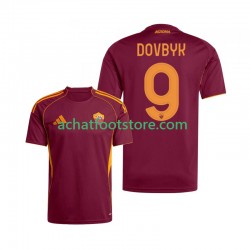 Maillot AS Rome Artem Dovbyk 9 Domicile Tenue pour Homme 2025-2026 Manche Courte Maillot AS Rome Artem Dovbyk 9 Domicile Tenue pour Homme 2025-2026 Manche Courte