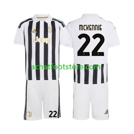 Maillot Juventus Weston McKennie 22 Domicile Tenue pour Enfant 2026-2027 Manche Courte