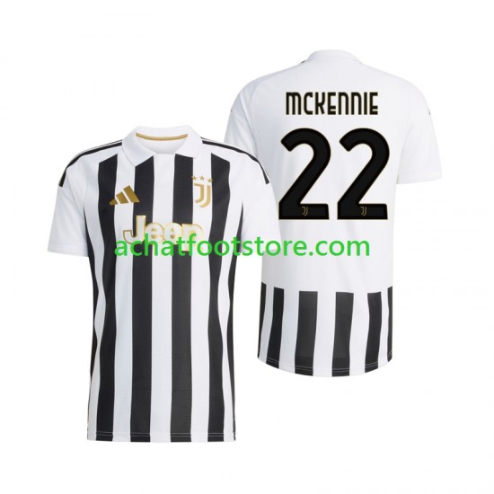 Maillot Juventus Weston McKennie 22 Domicile Tenue pour Homme 2026-2027 Manche Courte