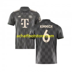 Maillot Bayern Munich KIMMICH 6 Octoberfest 4ème Tenue pour Homme 2024-2025 Manche Courte