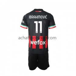 Maillot AC Milan Ibrahimović 11 Domicile Tenue pour Enfant 2022-2023 Manche Courte Maillot AC Milan Ibrahimović 11 Domicile Tenue pour Enfant 2022-2023 Manche Courte