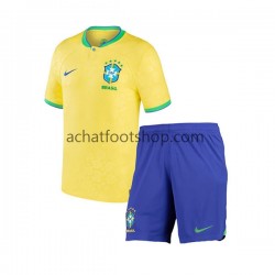 Maillot Brésil Domicile Tenue pour Enfant Coupe du Monde 2022 Manche Courte Maillot Brésil Domicile Tenue pour Enfant Coupe du Monde 2022 Manche Courte