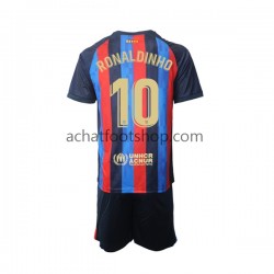 Maillot FC Barcelone Ronaldinho 10 Domicile Tenue pour Enfant 2022-2023 Manche Courte Maillot FC Barcelone Ronaldinho 10 Domicile Tenue pour Enfant 2022-2023 Manche Courte