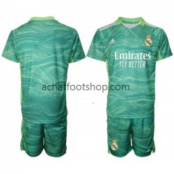 Maillot Real Madrid Gardien 3ème Tenue pour Enfant 2021-2022 Manche Courte Maillot Real Madrid Gardien 3ème Tenue pour Enfant 2021-2022 Manche Courte