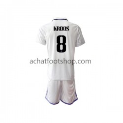 Maillot Real Madrid Toni Kroos 8 Domicile Tenue pour Enfant 2022-2023 Manche Courte Maillot Real Madrid Toni Kroos 8 Domicile Tenue pour Enfant 2022-2023 Manche Courte