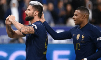 Giroud, meilleur buteur français de tous les temps